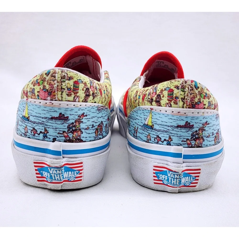 Vans Classic Slip-On Wheres Waldo Beach (Kids) - Size‎ 13